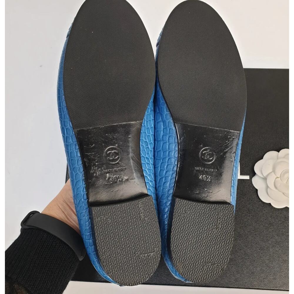 CHANEL Blue Alligator CC Ballerina Flats Sz. 40.5 - Picture 5 of 11